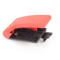 Klamka do otwierania maski silnika